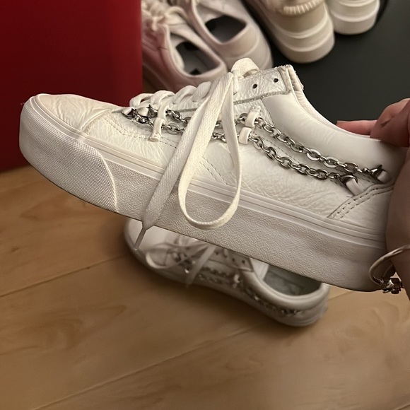 Silver Chain Vans Classic Platforms - Picture 2 of 5